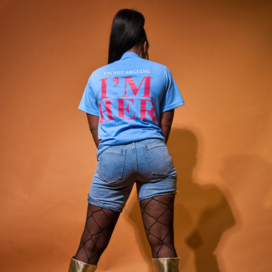 I’M NOT ARGUING - I'M HER Premium Lux Tee (Sky Blue)